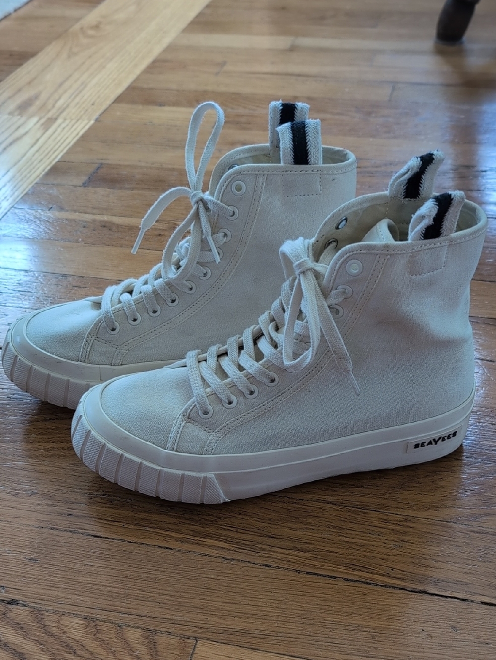 SeaVees La Brea Lug High-Top Canvas Sneakers in Off-White Size 7.5